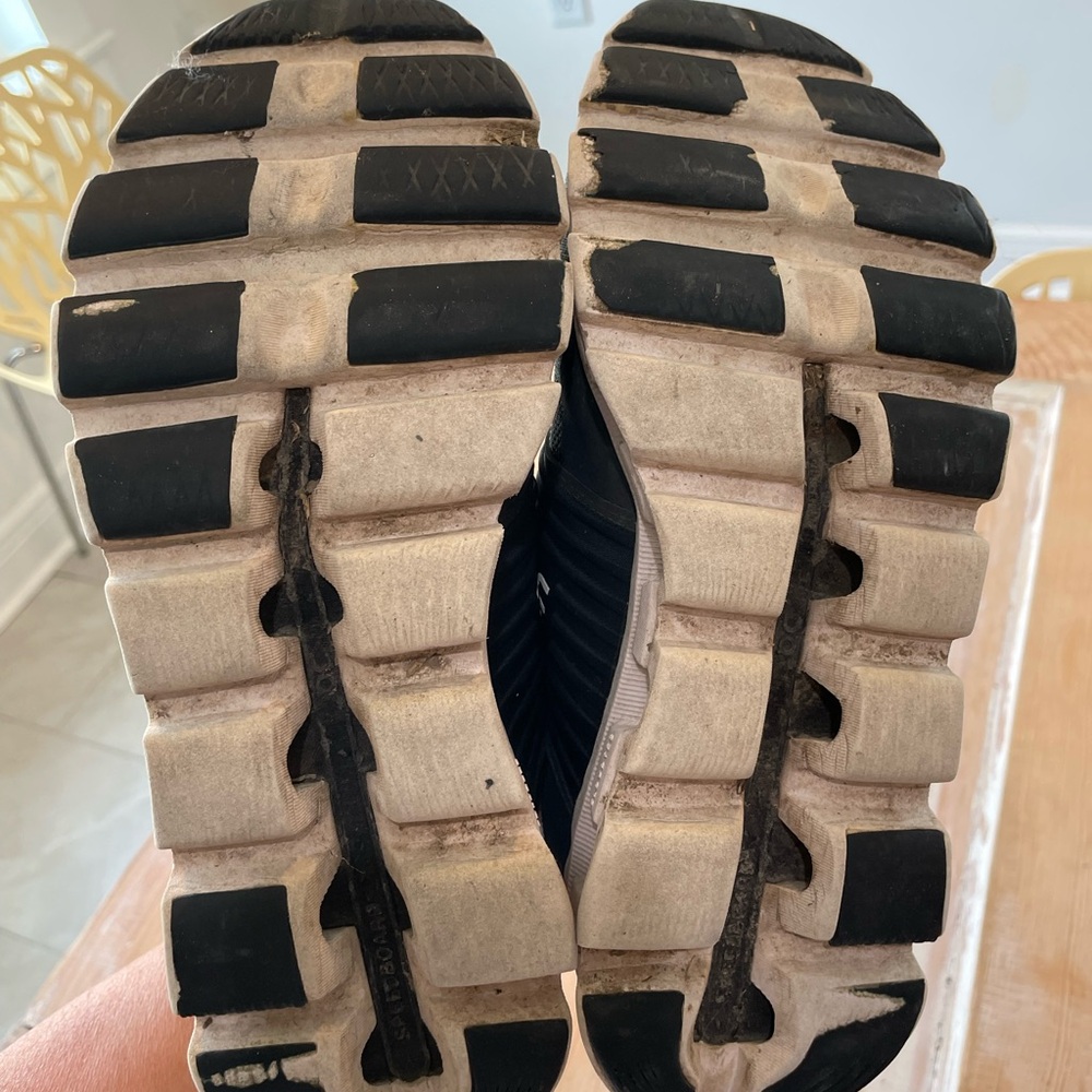 On Running Charcoal and White Athletic Shoes - Picture 7 of 7